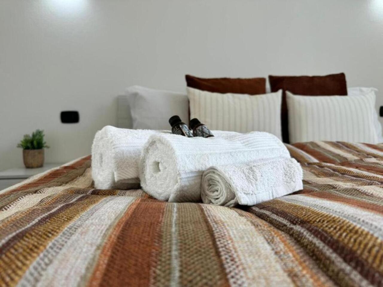 Moderno E Confortevole Appartamento, Wi-Fi E Parcheggio Gratuito Sanluri Exterior foto